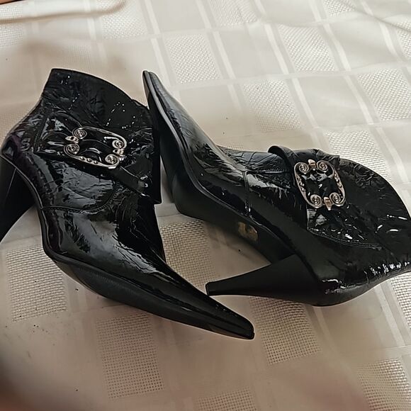 Vangelo Women's Pointy Toe Zip-Up Ankle Boots Black 7 - Picture 15 of 16